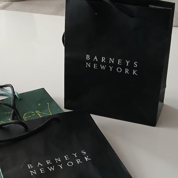 (2) Iconic Barneys New York Shopping Bags - Picture 1 of 6